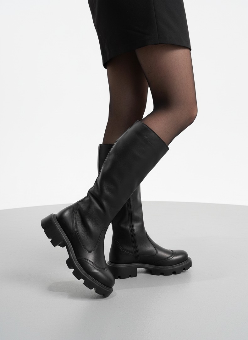 572 Women’s Ultra Light High Nappa Leather Boots