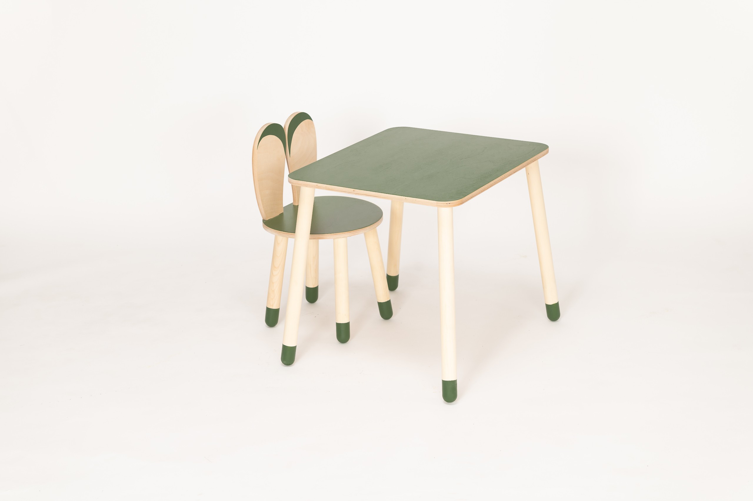 Bunny Table and Chair Set | Hertwill