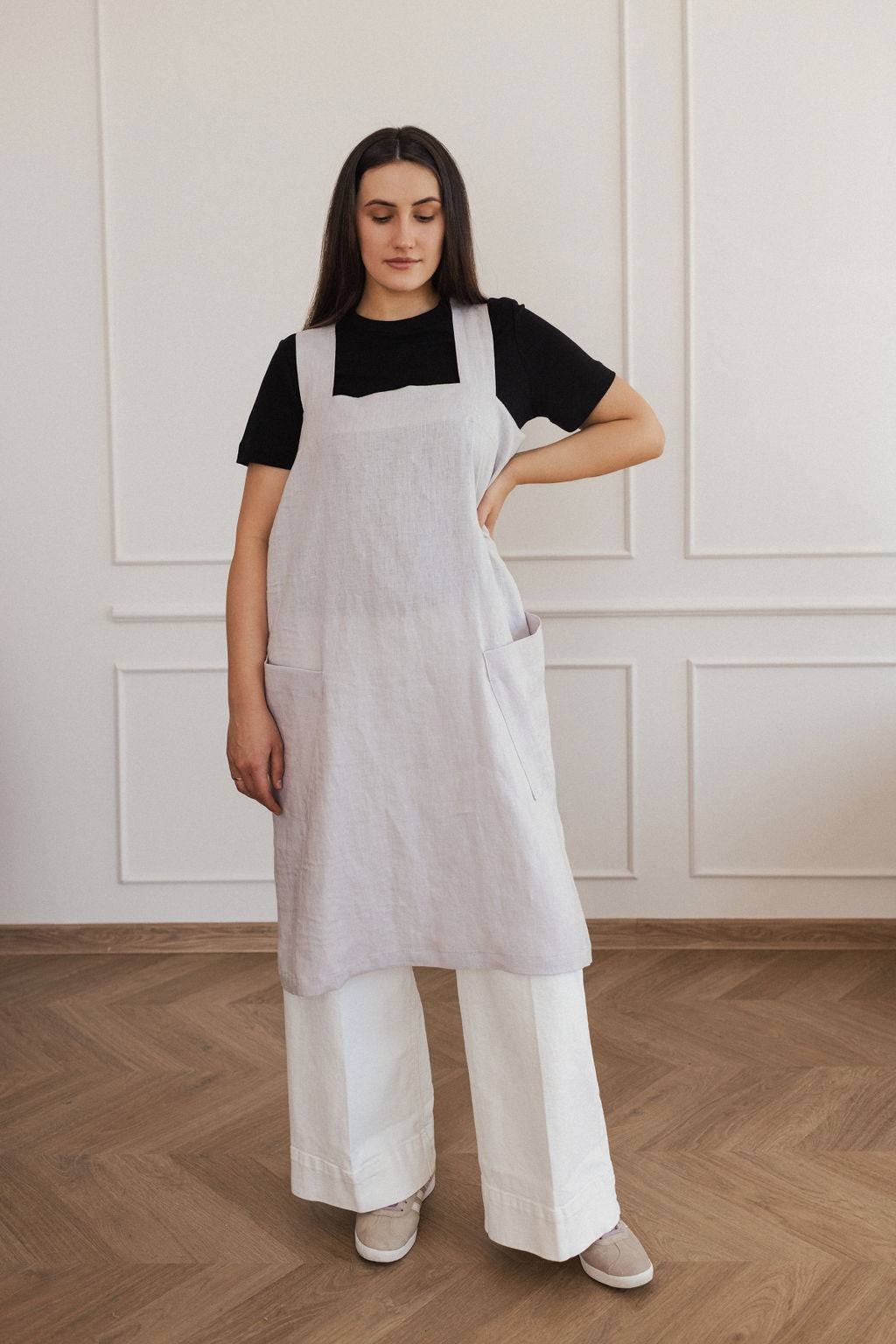 Linen Crossed Back Apron | Hertwill