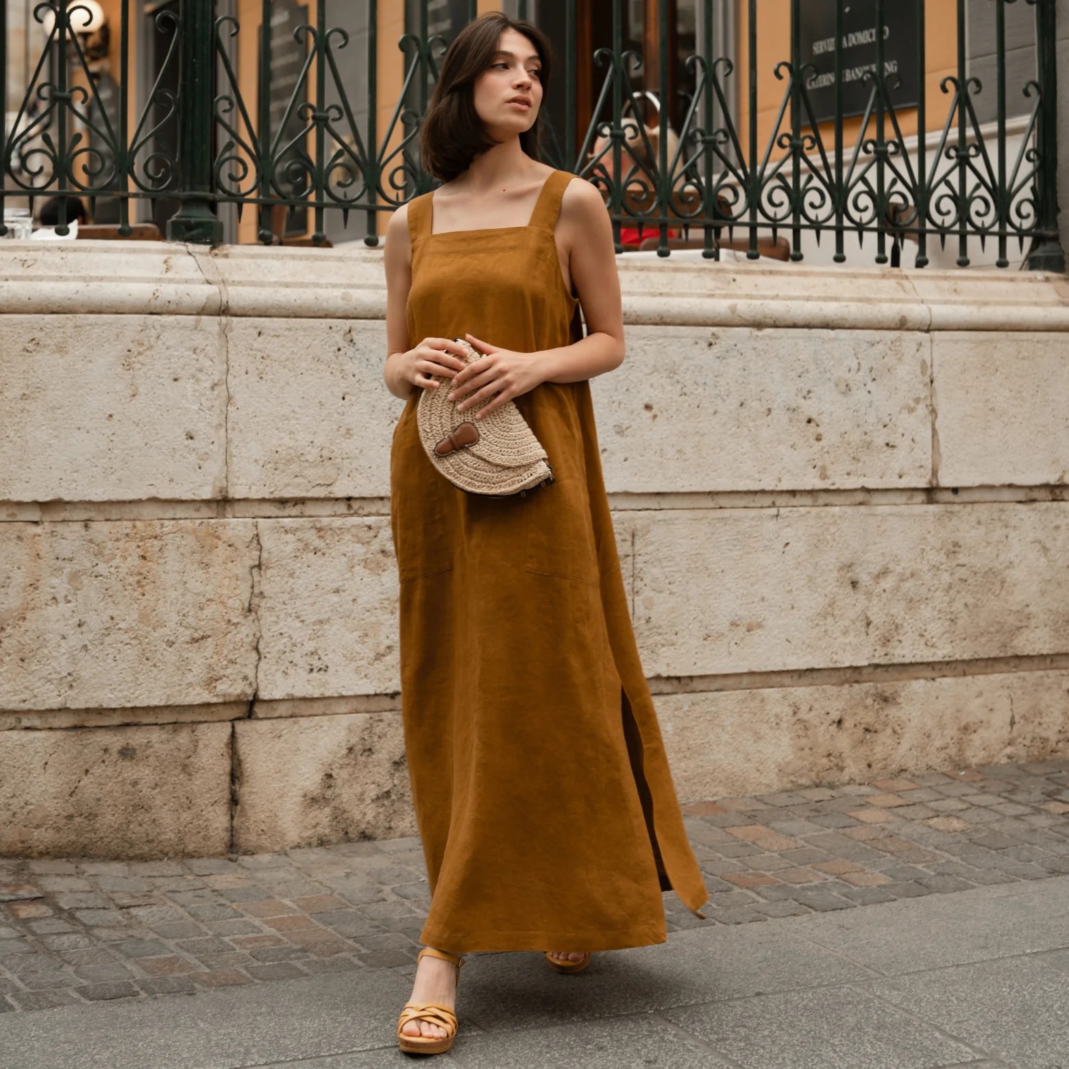 Linen Fugue Dress - Bronze | Hertwill