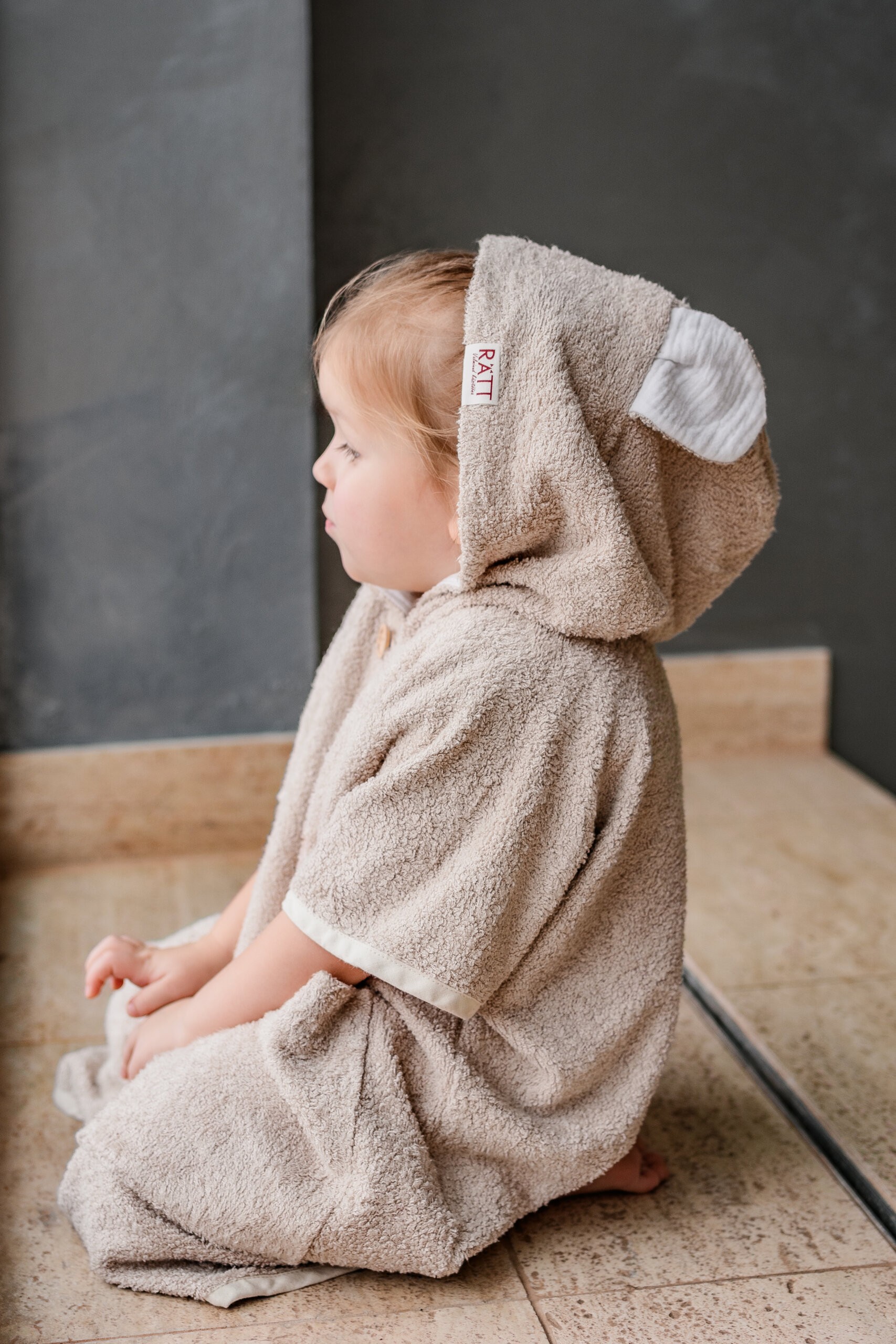 Short-Sleeve Poncho TEDDY - For TODDLERS (Size 82/86-116) | Hertwill