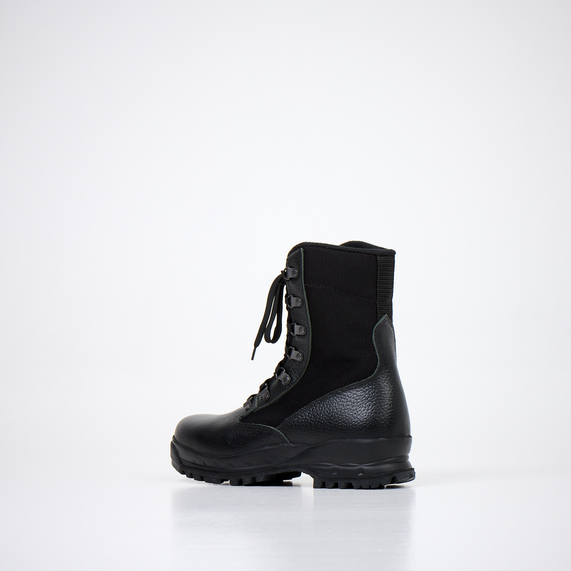 598 Desert Boots Vibram - Black | Hertwill display picture 1