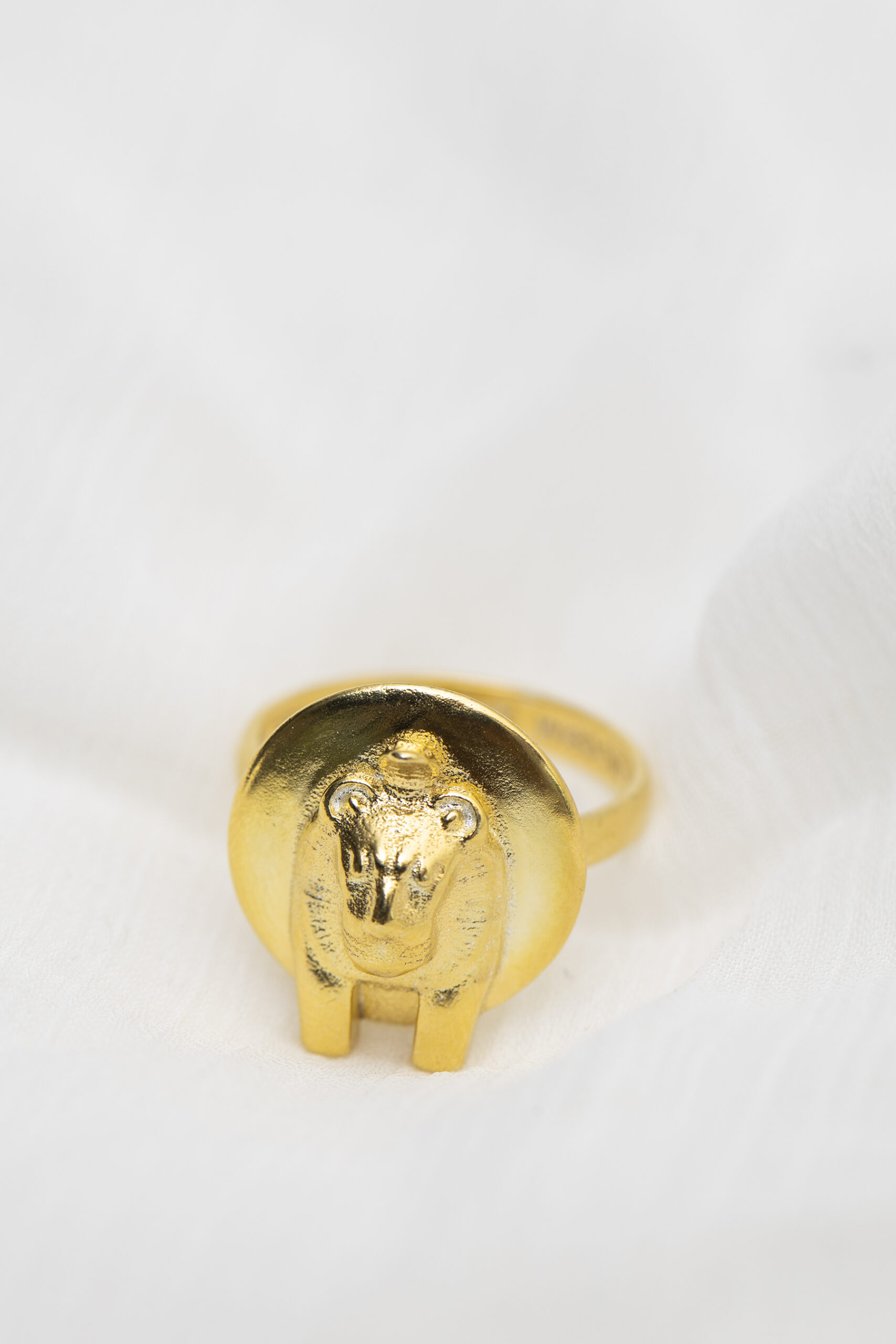 Sekhmet Fire Necklace Ring - Gold